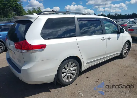 2011 Toyota Sienna Limited z USA, uszkodzony, nr VIN 5TDDK3DC5BS018611